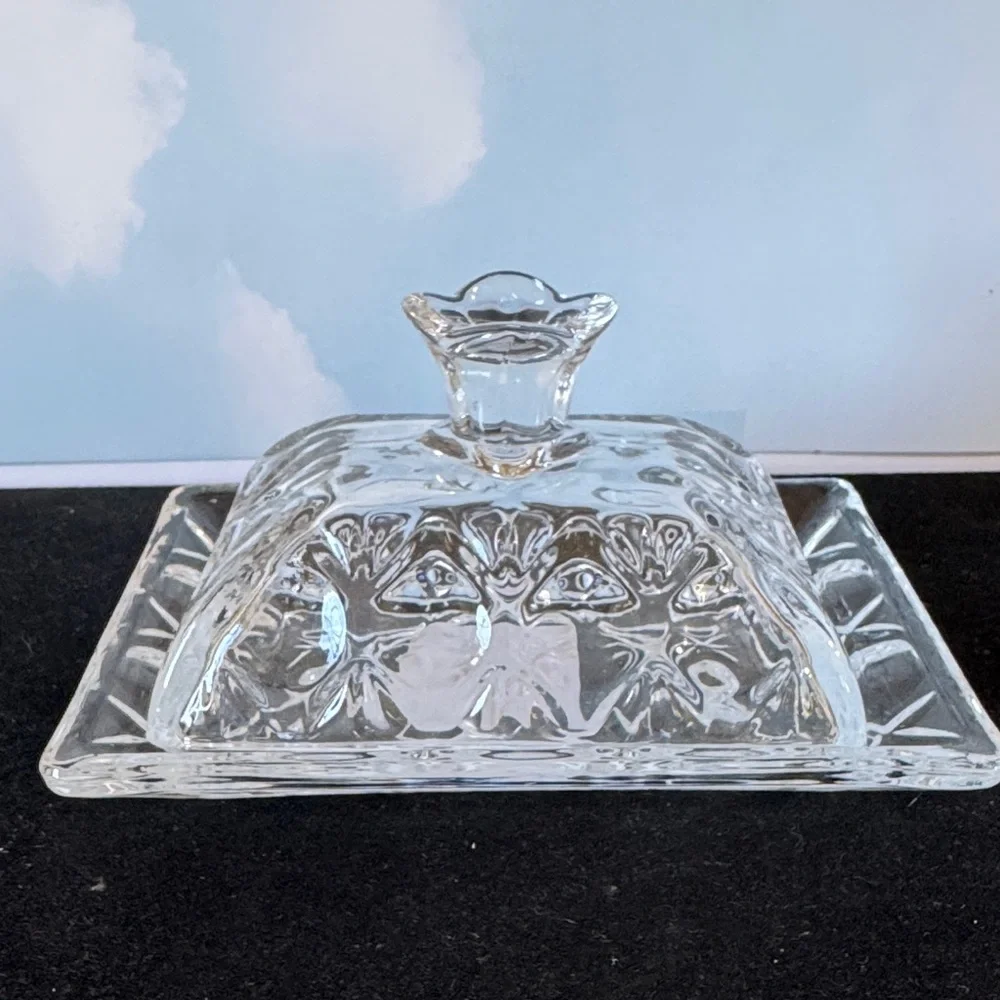 Elegant Vintage-inspired Clear Glass Butter Dish by Italo Homes